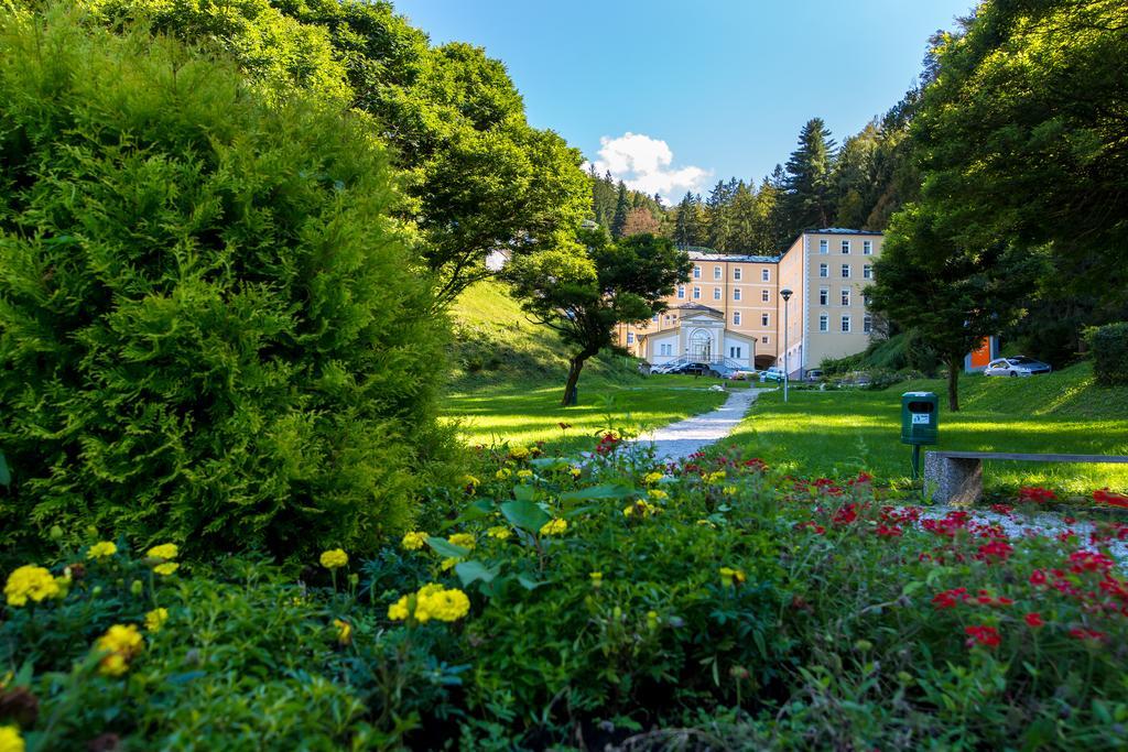 Rimske Terme - Hotel Zdraviliski Dvor Rimske Toplice Room photo